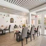 Hotel Acacia Nancy Sud Lunéville 2*