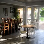 Hotel Acacia Nancy Sud Lunéville 2*