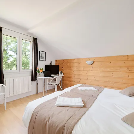 Acacia Nancy Sud Luneville 2*