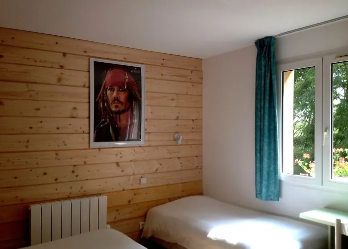 Acacia Nancy Sud Luneville Hotel 2*