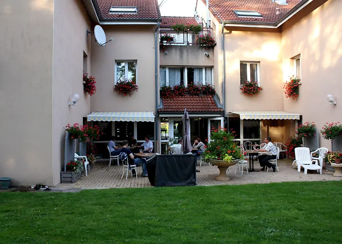 Acacia Nancy Sud Luneville Otel Moncel-lès-Lunéville